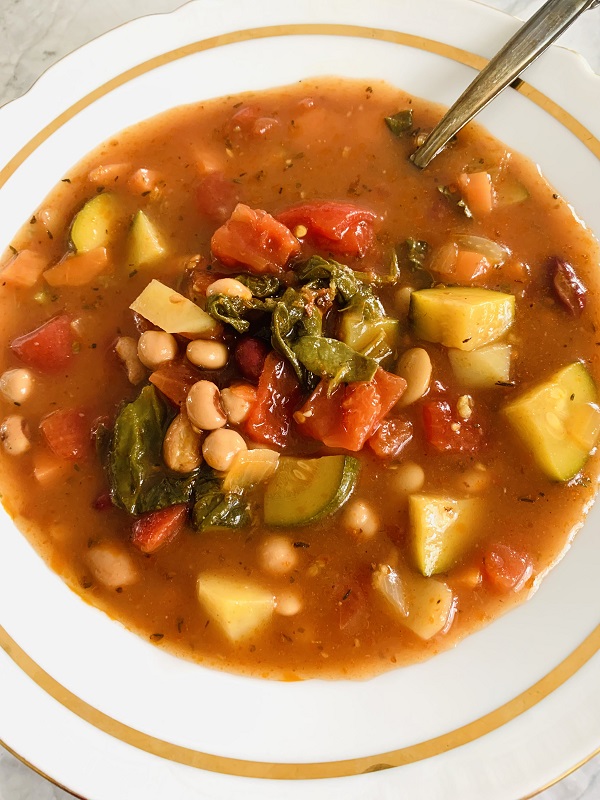 Minestrone Soup with Chicken stock